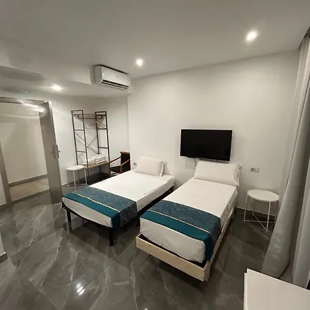 Anman Hhbb Tourism & Business בית הארחה 3*